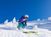 世俱杯战况：尤文图斯防线稳固，圣安东尼奥马刺进攻受阻，詹姆斯成最佳的简单介绍